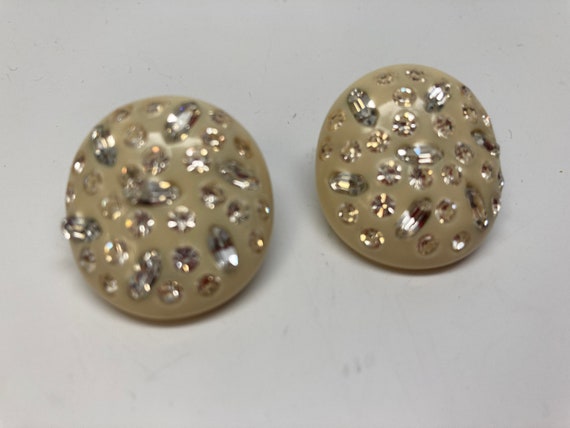 Weiss Lucite Rhinestone Clip on Earrings, Cream L… - image 1