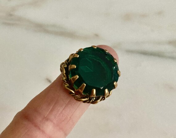 Emerald ring, Antique adjustable, Brass twisted w… - image 12