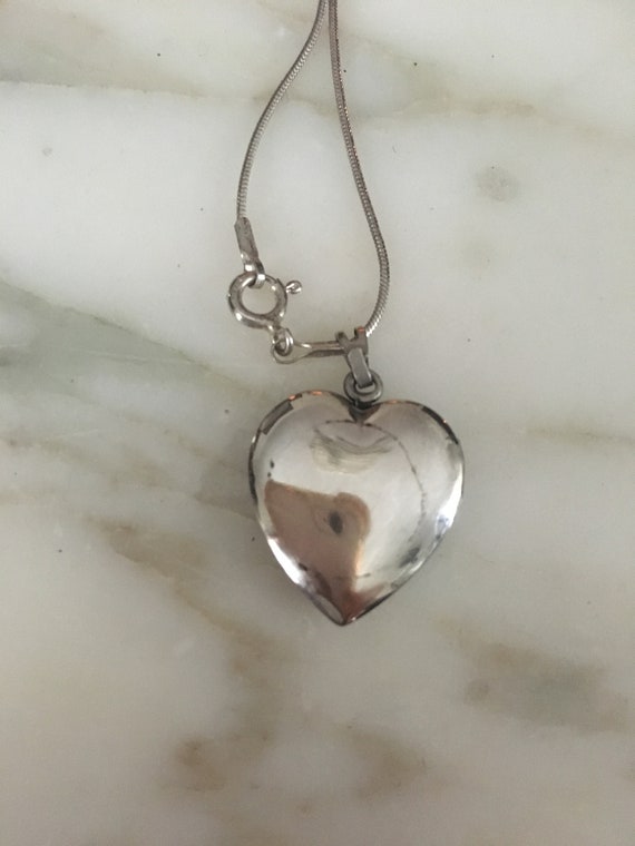 Heart locket, Sterling locket, Valentine, etched … - image 6