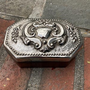 Mens Jewelry box, Vintage Wood Box, Silver relief top, Trinket Box, Coffee Table, Mens Valet, Precious antiquities, Mens gift