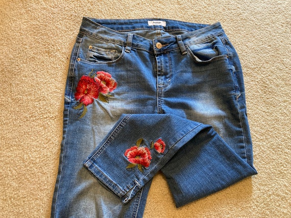 Vintage Kensie Embroidered Jeans Rose Embroidery Red Flower Etsy
