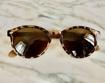 Vintage Leopard Frame Bifocal Sunglasses, Brown Lens +3 Readers
