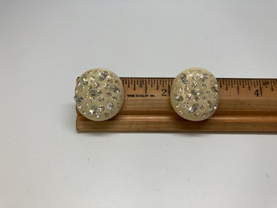 Weiss Lucite Rhinestone Clip on Earrings, Cream L… - image 5