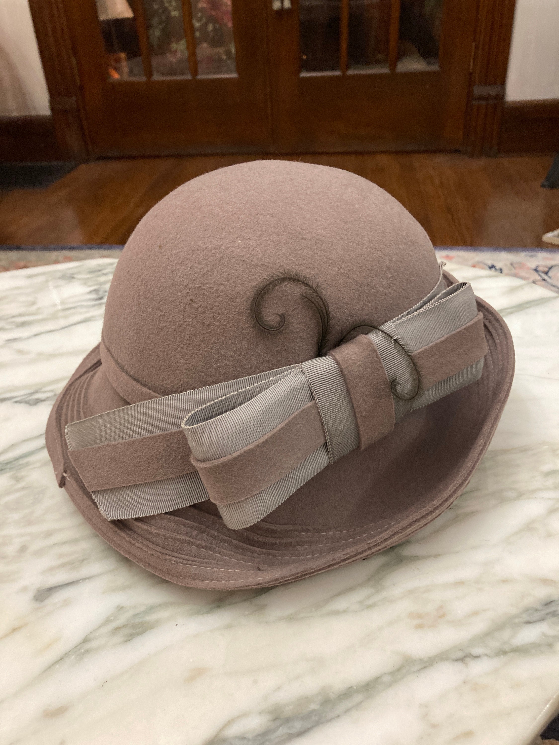 Vintage Mr. John Classic Wool Cloche Hat, Bow Trim - Etsy Canada