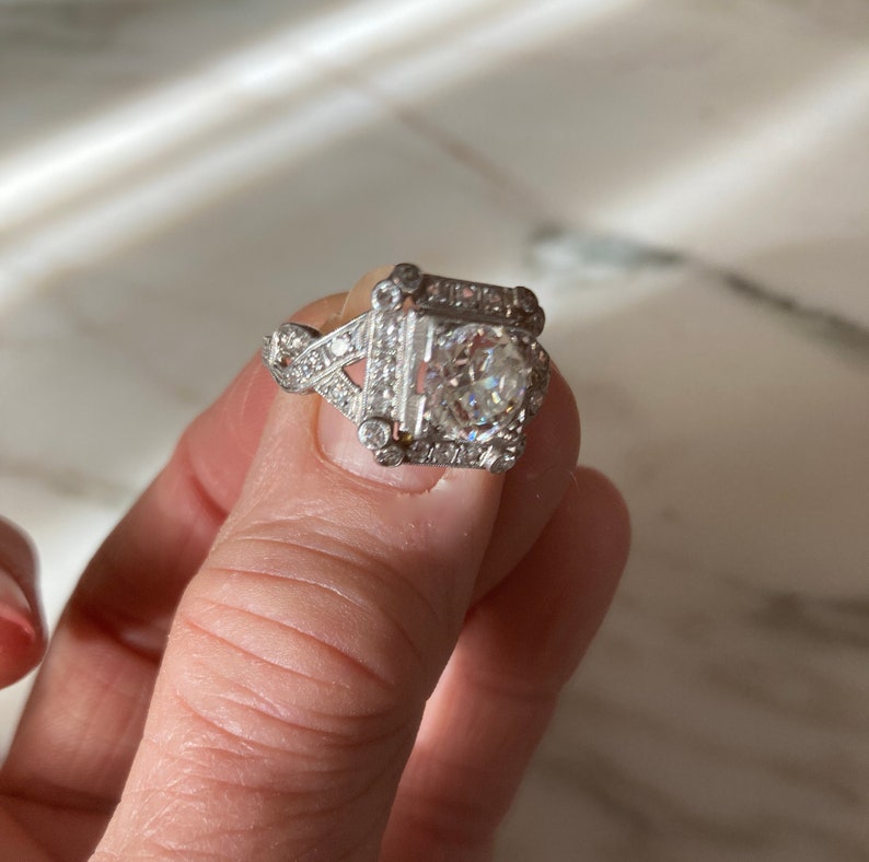 Art Deco Diamond Ring Antique Engagement, Platinum Setting, Transitional Cut, 1.5 Carrot European Color H VS 1 size 7, Platinum Setting