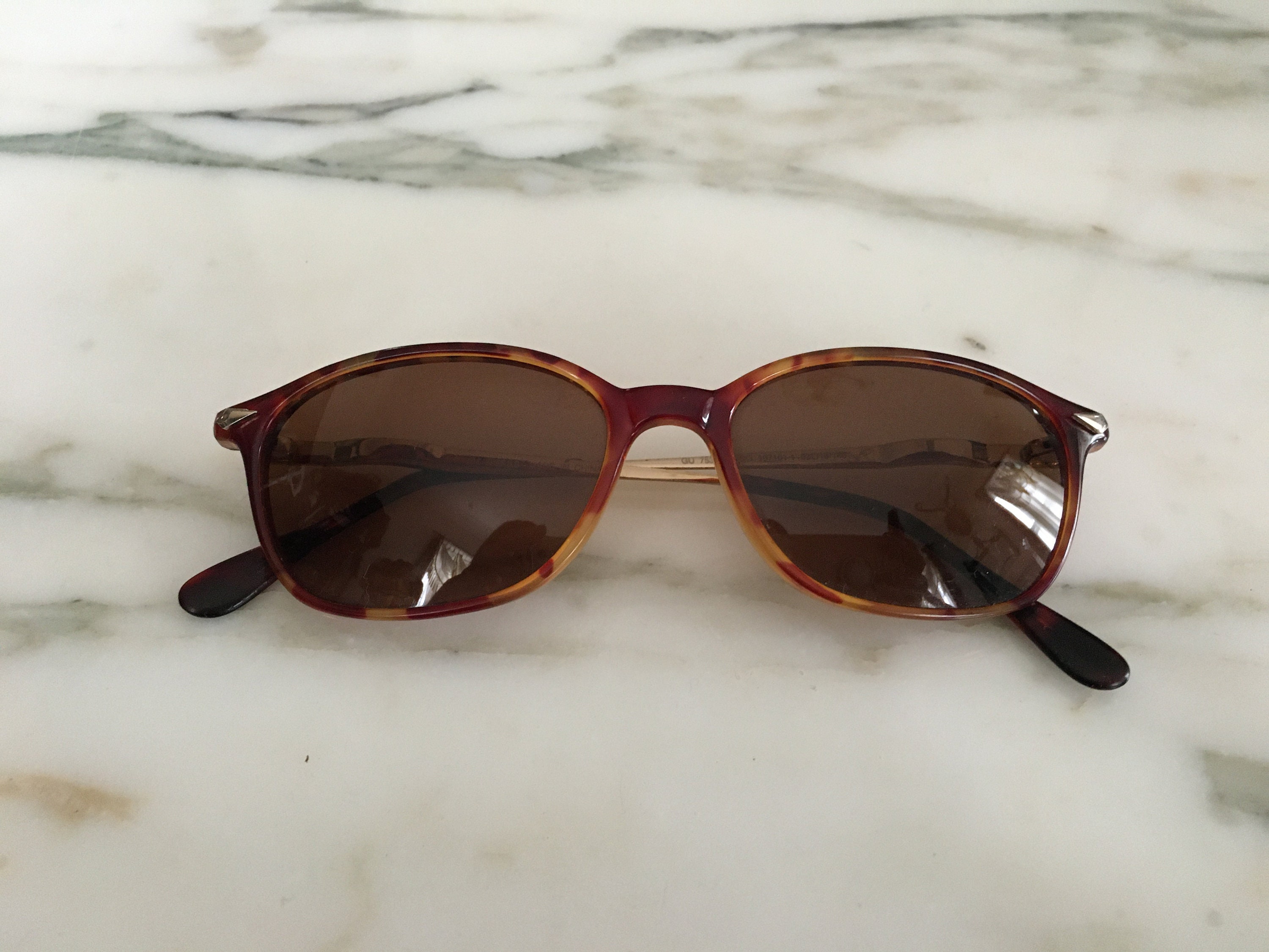 Vintage GUESS Tortoise white and gold Sunnies ☀️ Guess GF0382 52F Oval Sunglasses Brown Tortoise Gold  main image 3