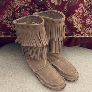 Vintage Durango Stiefel, Mokassin Stiefel, Beige, Fransen Stiefel, Größe 8 und halb, Boho Hippie, original Box