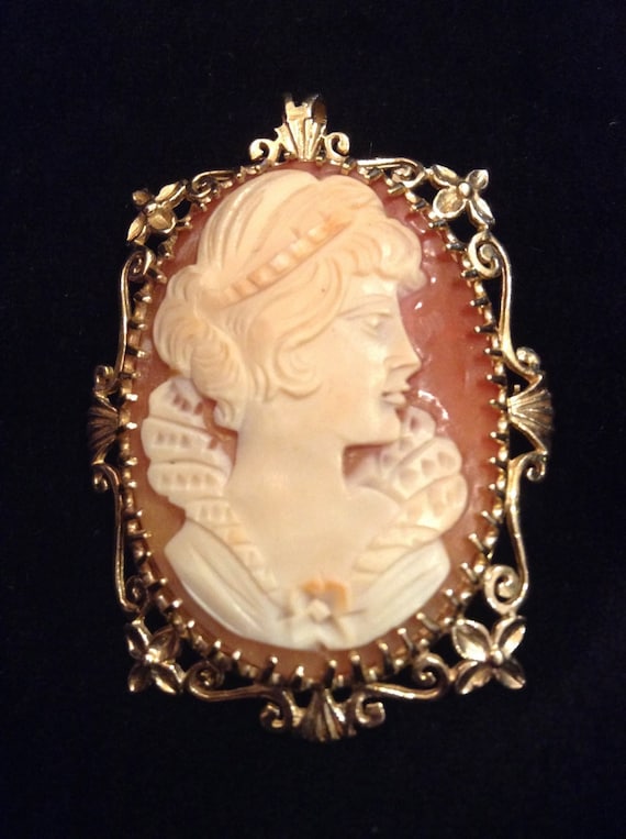 Large vintage 14k cameo - Gem