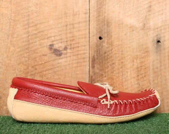 Women's Sz. 7 | Vintage Red & Tan Letaher Soft Sole Moccasin Slippers