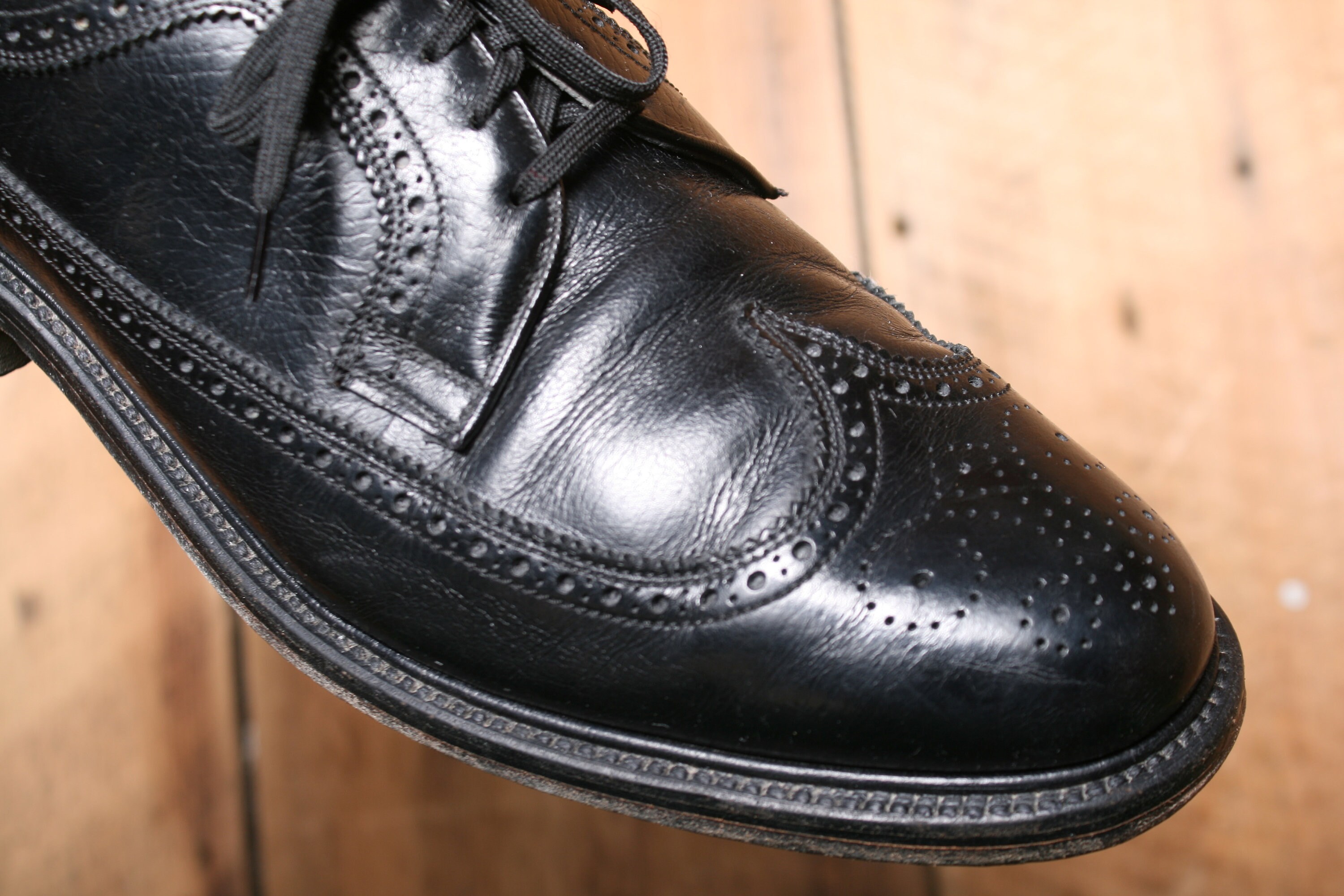 Men's Sz. 9.5 D | Vintage MASON Velvet-eez Arch Lift Black Leather