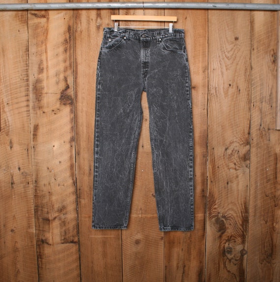 Sz. 38x34 measure 36x32 Vintage LEVI'S 305 Black Denim Relaxed Fit Tapered  Leg Jeans Made in USA 