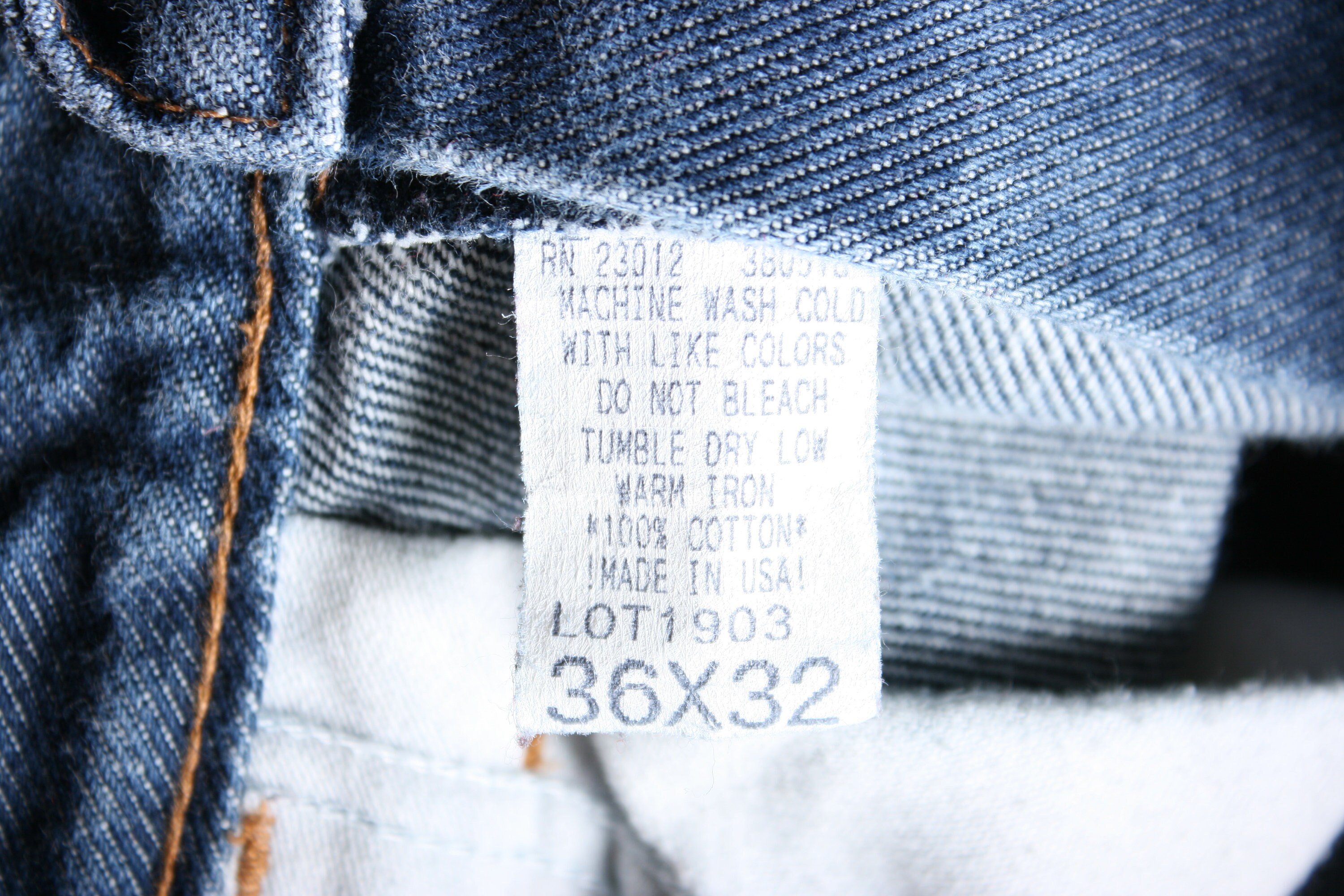 Vintage Round House American Made Jeans Blue Denim Mens Size
