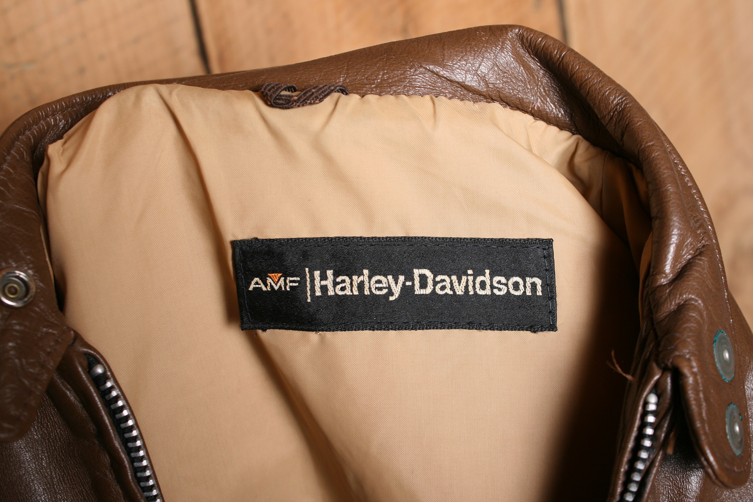 Women's Sz. XS/S | Vintage AMF Harley Davidson Caramel Brown