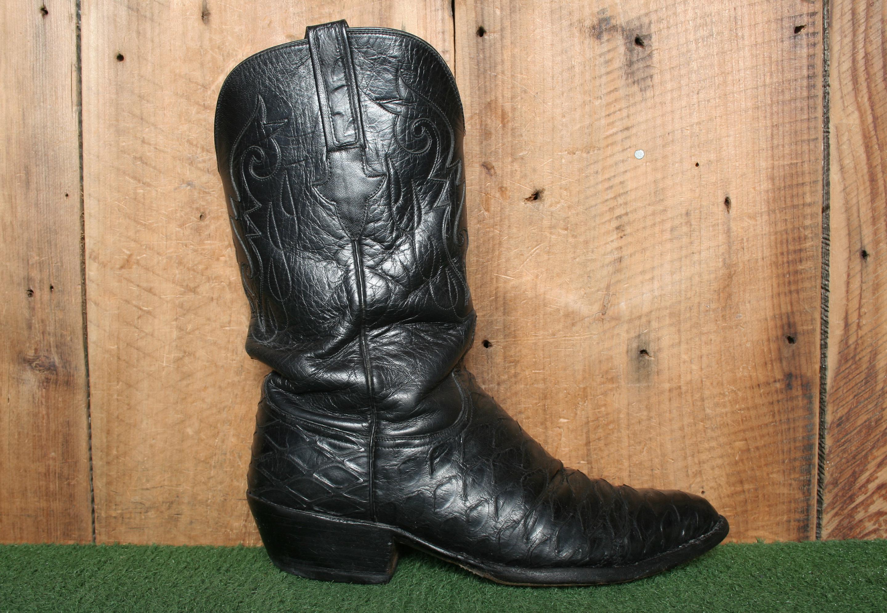 Lucchese anteater boots online