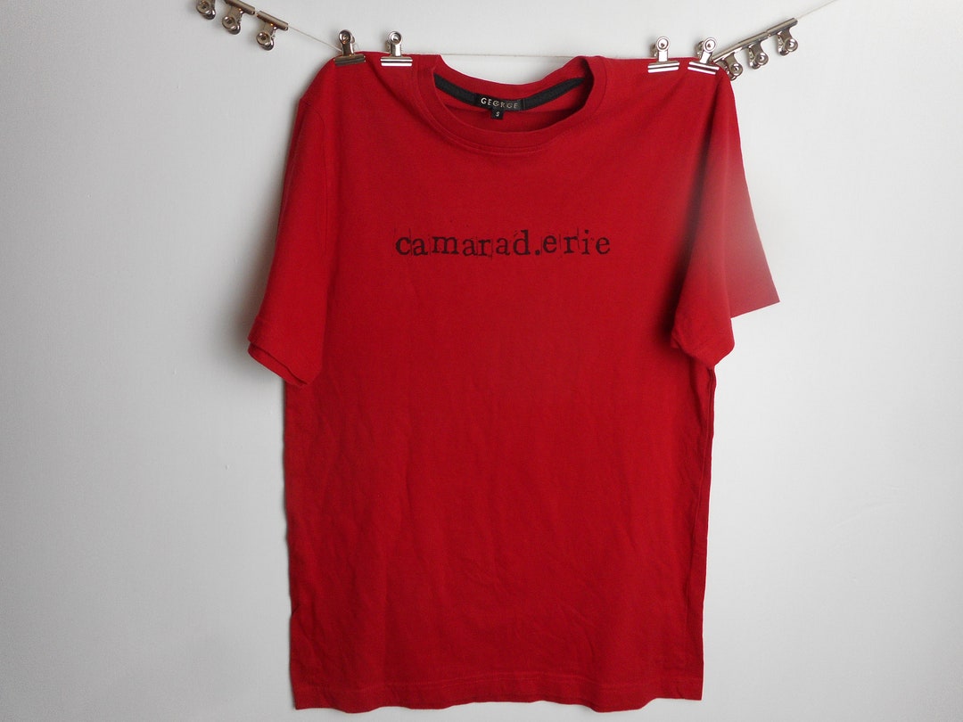 Camaraderie Logo Small Red T-shirt Tee Tees Baggy Cycling Hipster Bike ...