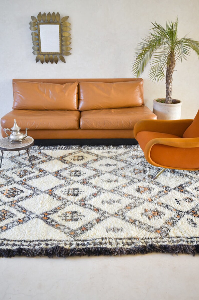 BENI OURAIN 12'1x6'1vintage Moroccan Rug. Etsy