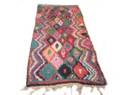 BOUCHEROUITE. Vintage Moroccan Rug. Wool Boucherouite Carpet. Modern Design.