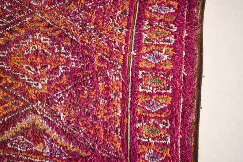 BENI MGUILD. 9'5x6'1 Vintage Moroccan Rug. Etsy