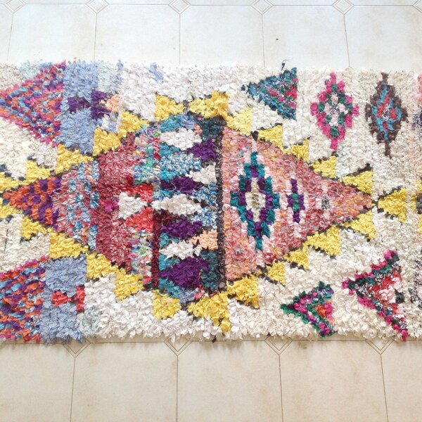 RESERVED BOUCHEROUITE 7'2"x4'1"Vintage Moroccan Rug. Wool Boucherouite Carpet. Modern Design.