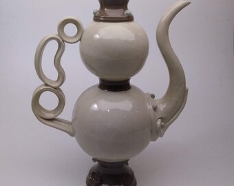 Sculptural teapot | Etsy