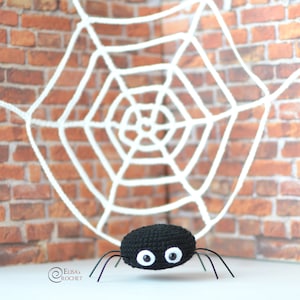CROCHET PATTERN - HECTOR the Spider and his Spiderweb Amigurumi / Stuffed Doll / Easy Instructions / Halloween / Handmade Plushie - pdf only