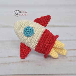 CROCHET PATTERN Outer Space Amigurumi Collection / Astronaut-Robot-Alien-Ufo-Rocket / Handmade pdf only image 7