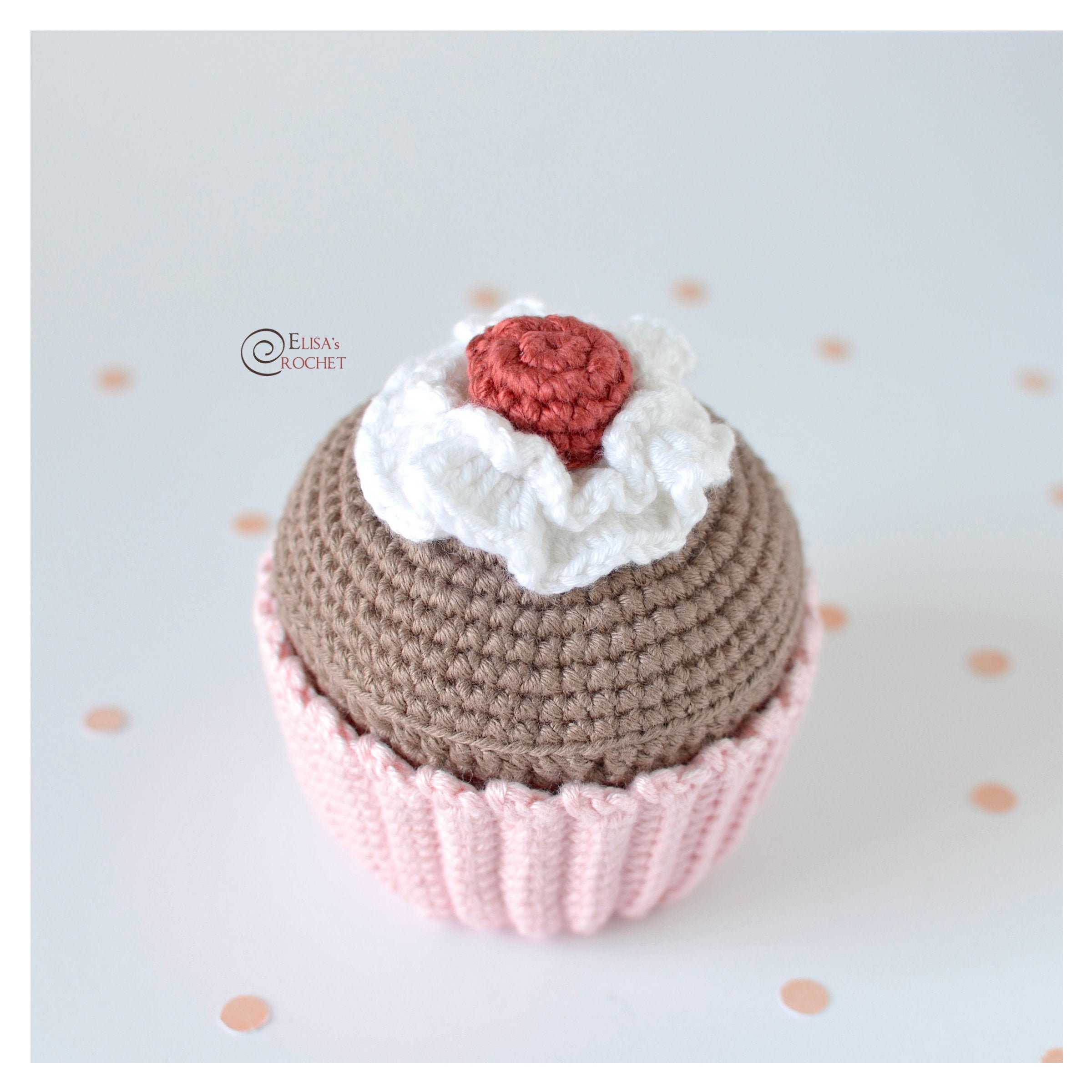 R*n様 カップケーキさんの編みぐるみキーホルダー〇 キャプションお読みください カップケーキさんの編みぐるみキーホルダー〇 キャプションお読み