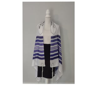 Satin chiffon Tallit in white with purple stripes. Matching bag available