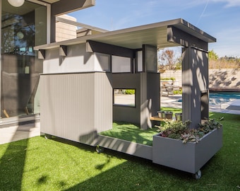 Modern Dog House. Beam House-Eichler Inspired