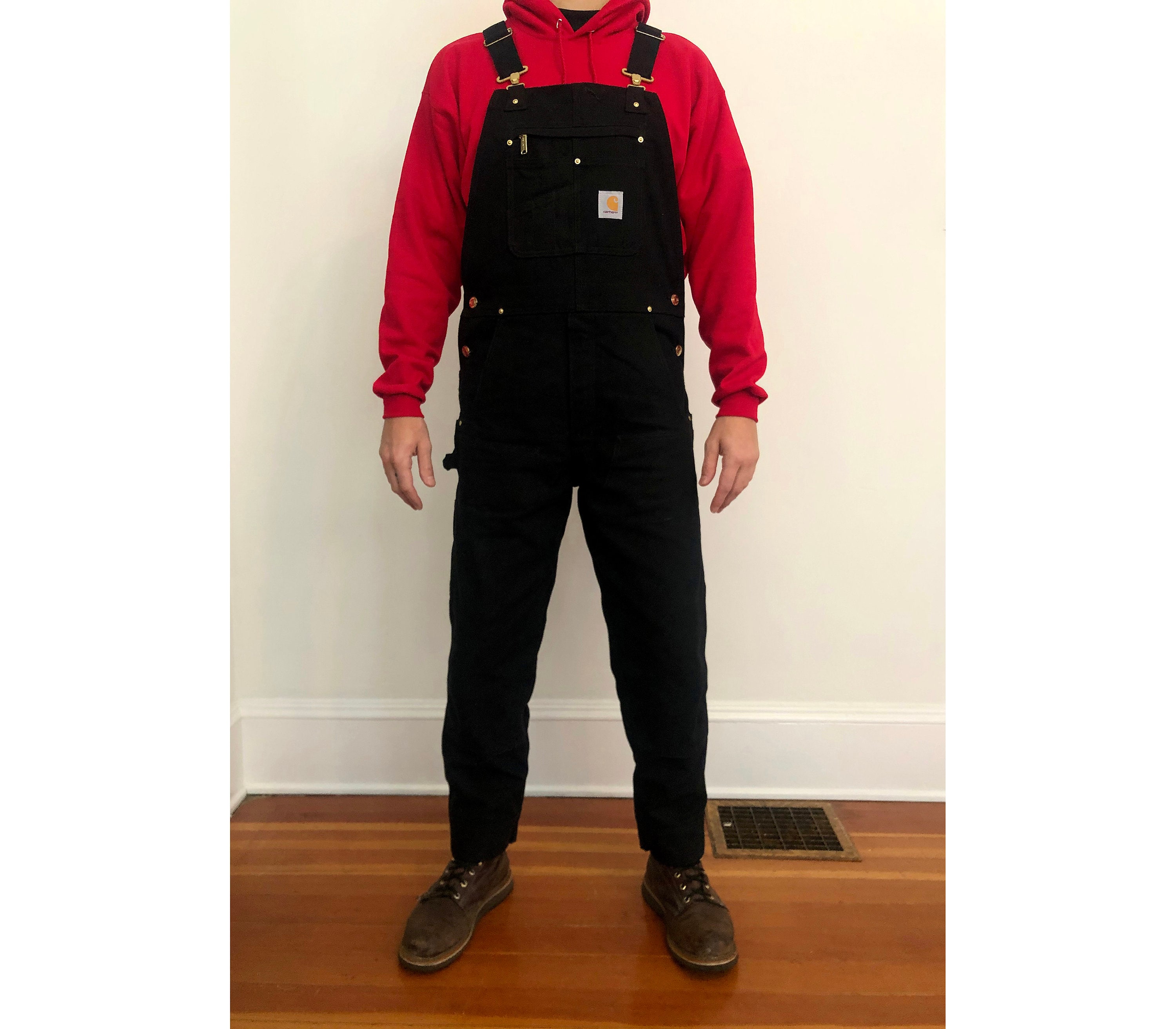 overalls couple outfit  Carhartt overalls women, Overalls fashion,  Overalls outfit