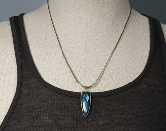 Labradorite Point Necklace // Boho Necklace // Snake Chain // Layering Necklace // Healing Stone Necklace