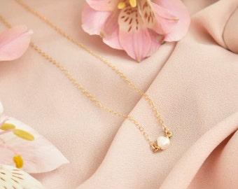 Jackie Dainty Pearl Necklace