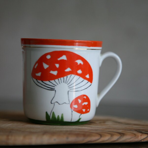 Vintage Estonian Handpainted Mushroom Cup