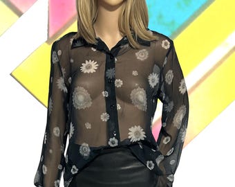 Jaren 90 doorschijnende bloemenblouse met lange mouwen van 'Anxiety', maat medium