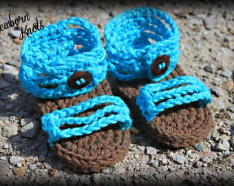 CROCHET PATTERN Baby Sandals.  Stringy Baby Sandals/ Pattern number 023. Instant PDF Download- Includes 3 sizes up to 12 months.