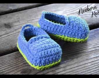 Crochet Pattern Baby Booties - Boys or Girls Easy Slip on Shoes/ Pattern #29. Instant PDF Download - Includes 3 sizes up to 12 months.