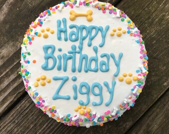 Dog Treats//Homemade Customized Birthday Cake for Dogs