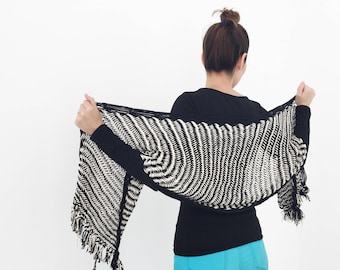 Hammock Scarf *Customs Taxes Included*