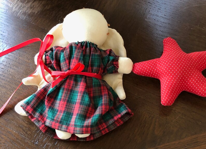 Angel Collection Shabby Chic CountryChristmas Vintage Gift Vintage Christmas Angel Decoration 3 Angels With Stars Farmhouse Red Plaid