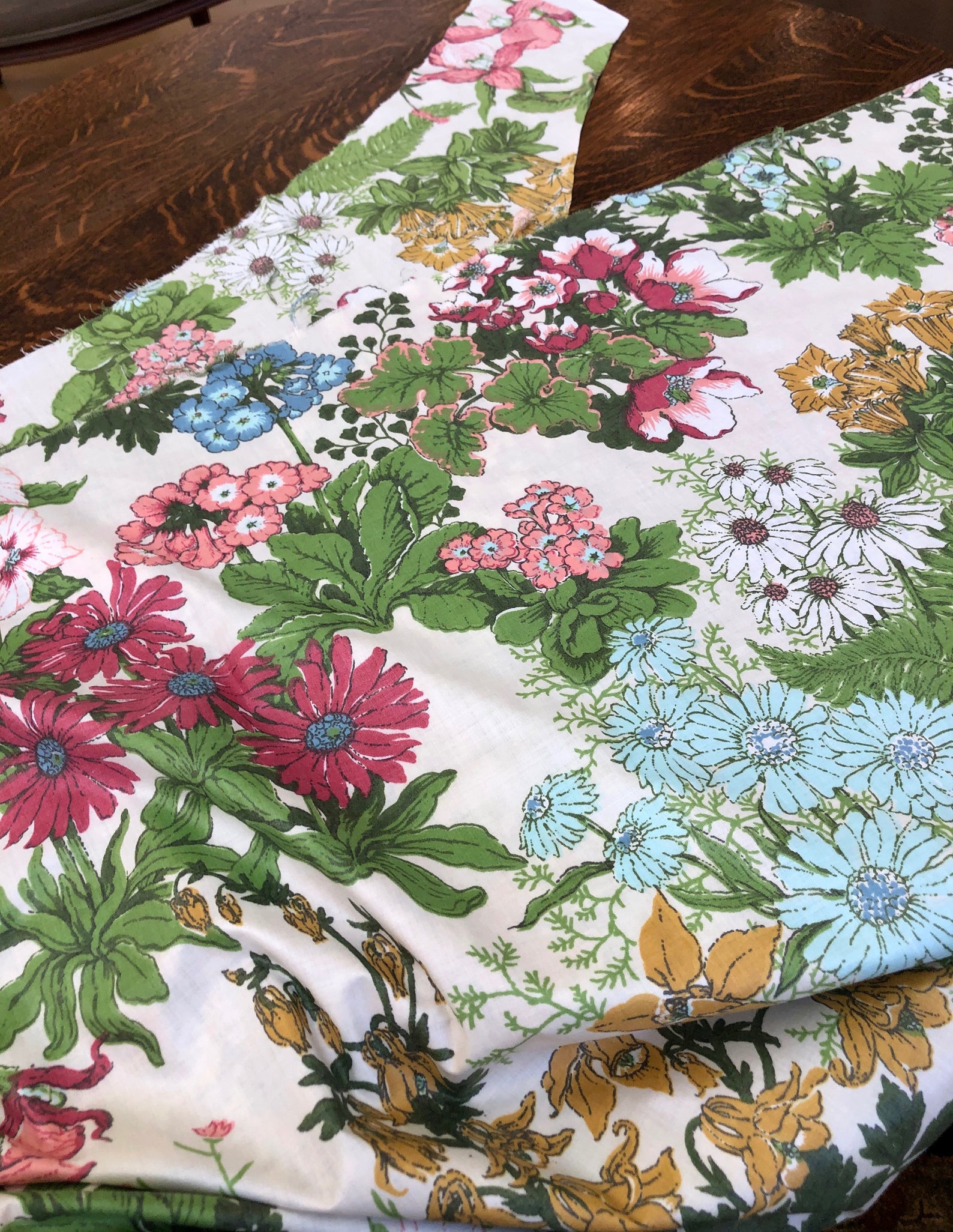 Vintage Fabric Remnant Screen Printed Floral Fabric Sewing Etsy