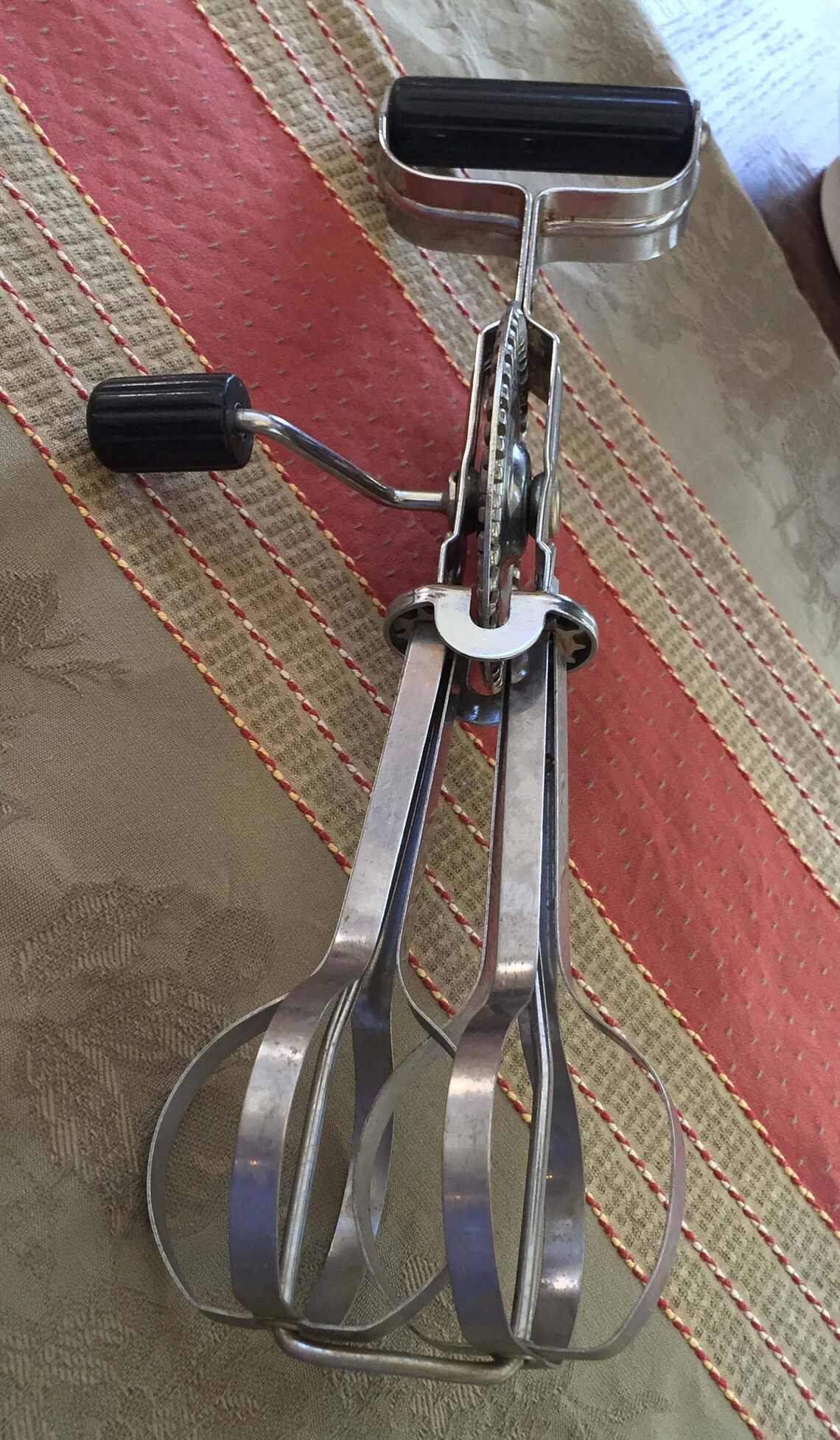 Vintage Hand Crank Beater Hand Mixer Egg Beater Androck C Etsy