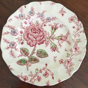 Vintage Johnson Brothers Plate Rose Chintz, England, Collectible China, Wedding Gift, English Country, Cottage Style, Tea Party, Shabby Chic