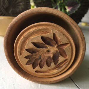 Antique Large Wood Primitive Butter Mold, Butter Stamp, Carved Leaf, Antique Collectible, Primitive, Farmhouse Decor, Country Home, Gift