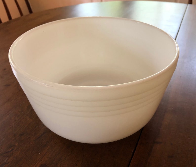 Hamilton Beach Vintage Large Mixer Bowl Pyrex Vintage Etsy