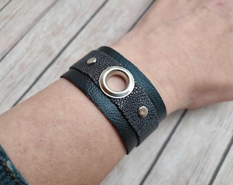 Bracciale in pelle nera, gioielli fatti a mano in pelle di razza per donne, regali unici per lei, bracciale in pelle, gioielli in pelle