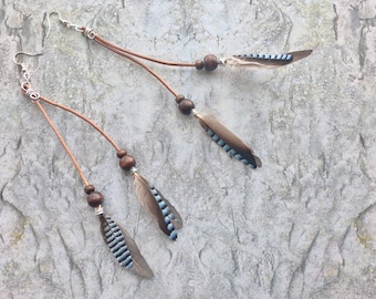 Blue Feathers earrings Jay brown leather wooden beads / boho ladies jewelery / Bohemian gypsy Indian real feathers handmade trending jewelry