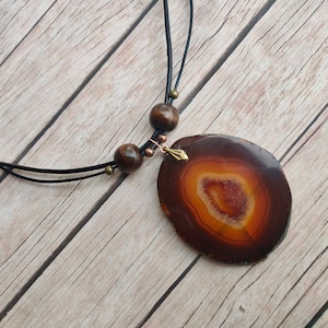 Colar de pingente de fatia de ágata boho moda colar de couro marrom jóias artesanais senhoras estilo boêmio jóias de presente