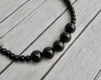 Black beaded necklace Simple ladies jewelery / handmade jewelry / uni pearl necklace / trending items pitch black ladies fashion jewellery