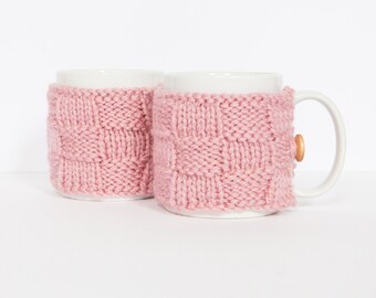 2 Knitted mug cosies, cup cosy, mug cosy, coffee cosy in pink. Coffee mug cosy / coffee sleeve as a coffee gift!