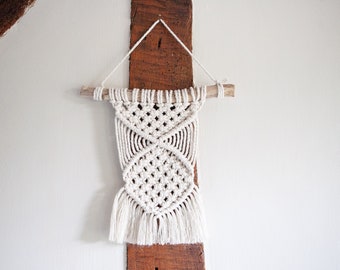 Small Macrame Knotted Wall Hanging. Macrame Wall Art. Boho Wall Decor